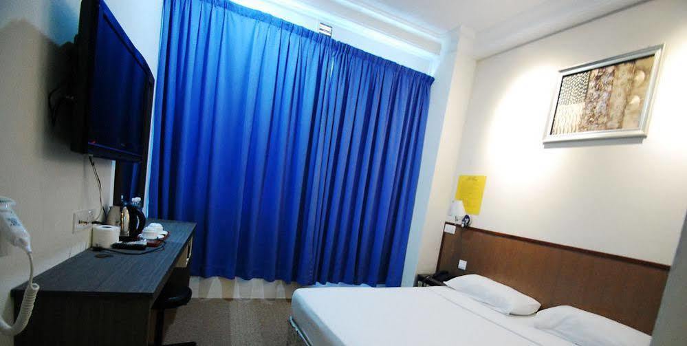 Madras Eminence Hotel Singapur Exterior foto